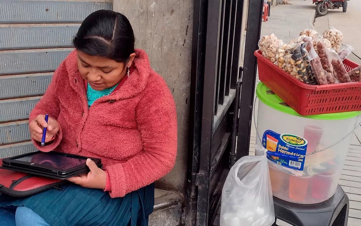 mas-de-2000-mujeres-peruanas-fueron-alfabetizadas-con-aplicativo-movil-focus